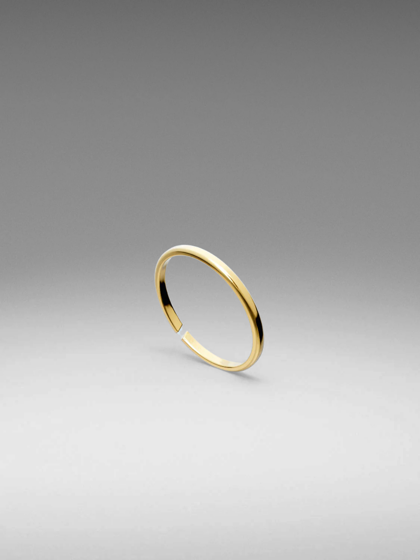 Loravento Classic Champagne Ring
